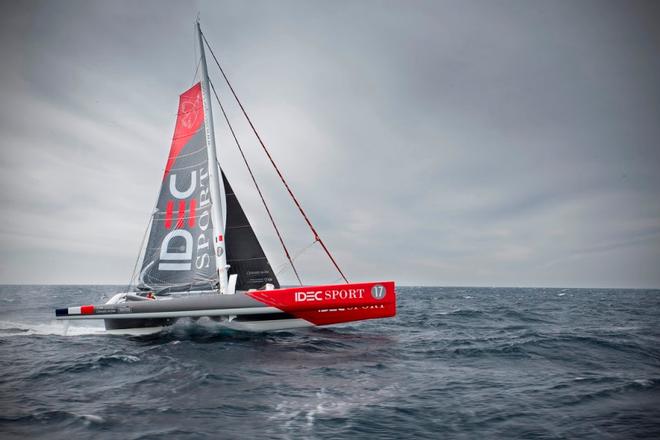 Francis Joyon at the helm of his maxi-trimaran IDEC Sport © Jean-Marie Liot / DPPI / IDEC http://www.trimaran-idec.com/